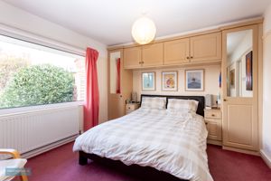 Bedroom- click for photo gallery